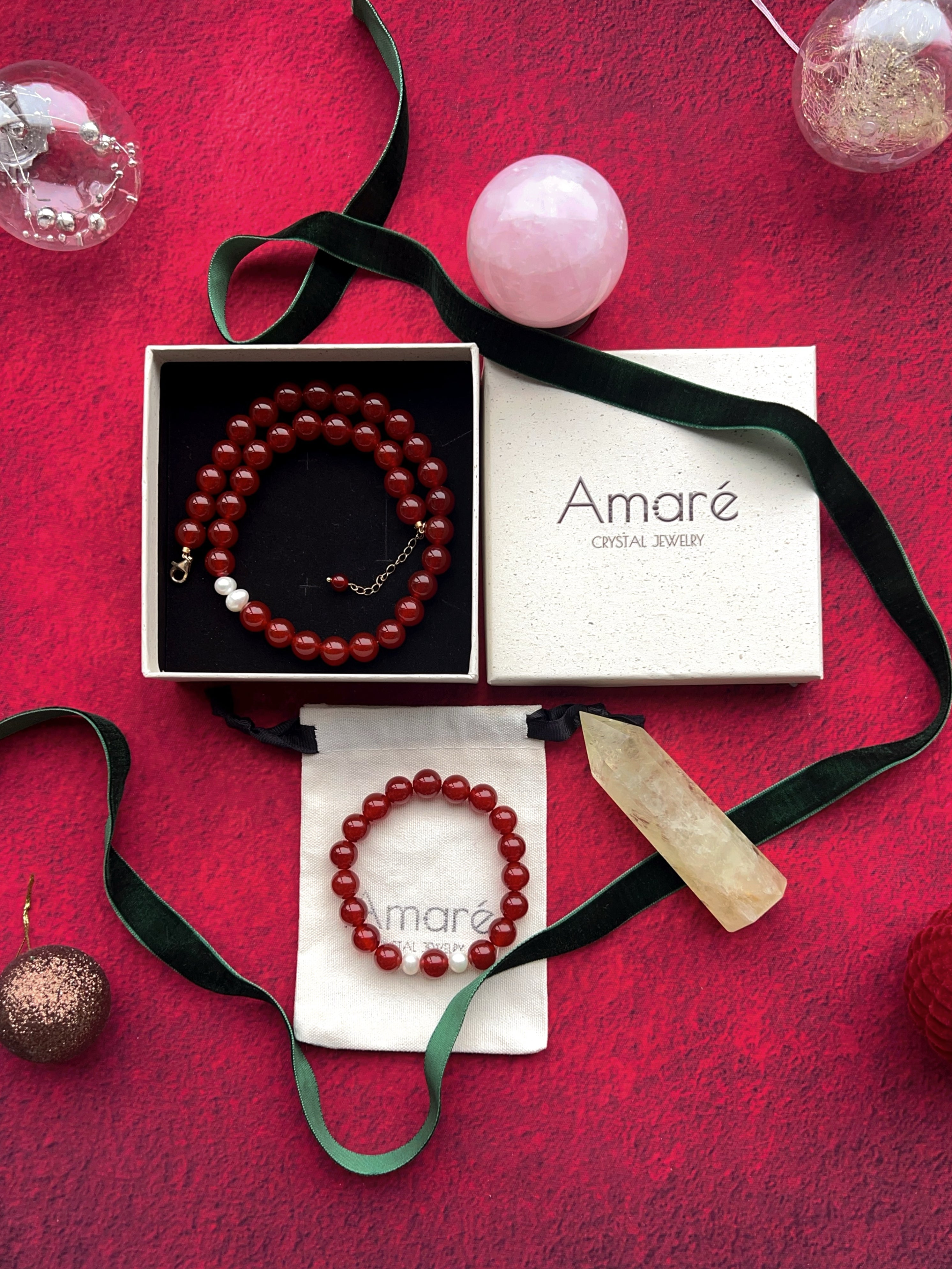 LUZ Red Agate Crystal Gift Box